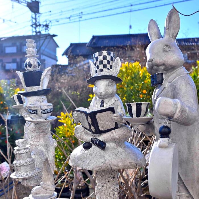 不思議の国シリーズ 3つセットうさぎの置物 置物 Rabbits in うさぎ