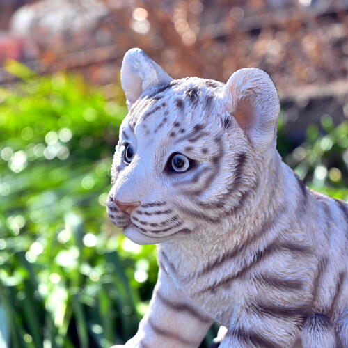 楽天市場】ホワイトタイガー 虎 トラ 2個セットトラの置物 置物 リアル