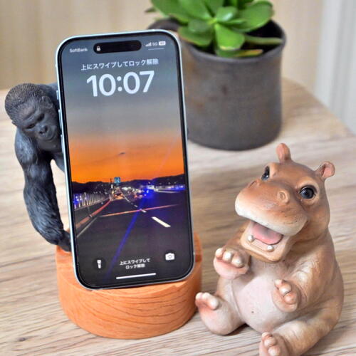カバ＆ゴリラ　スマホ充電スタンドおすわりカバ　ゴリラスタンド　2つセット面白い置物　充電したまま置けるかば　ごりら　可愛い　カッコいい玄関やお部屋、職場のデスクに。プレゼントにもどうぞ。｜園芸百貨店何でも揃うこぼんさい