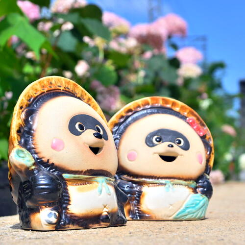 楽天市場】【2個で半額にゃ】たぬきの置物 陶器 狸 商売繁盛の縁起物