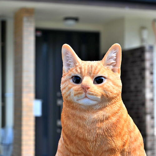 WOOBIA　太っちょブリティッシュショートヘア茶トラ　ジョーム　置物　可愛い置物　キャット　猫　ネコ　にゃんこ　ネコの置物　かわいい　茶トラ猫　お庭や玄関に飾るとかわいいです。　プレゼントにもどうぞ。｜園芸百貨店何でも揃うこぼんさい