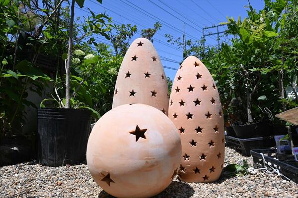 楽天市場】ちりばめられた星 スターガーデンスカルプチャー テラコッタ