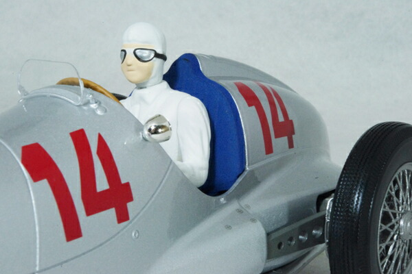 ミニチャンプス1/18スケールメルセデスベンツW1251937年ドイツボングランプリ#14