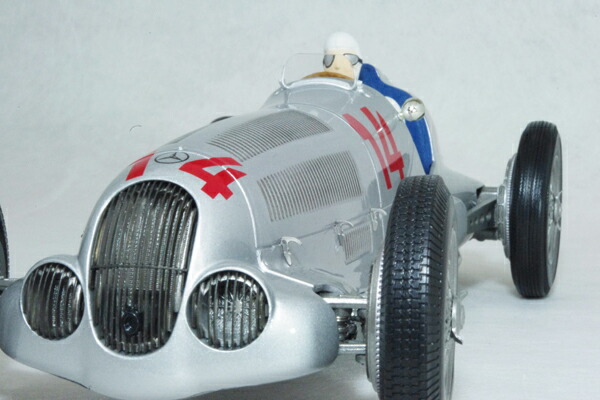 ミニチャンプス1/18スケールメルセデスベンツW1251937年ドイツボングランプリ#14