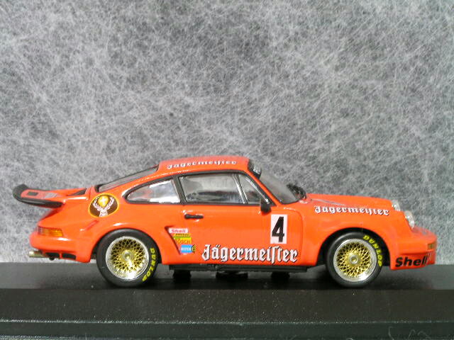 ミニチャンプス1/43ポルシェ911(930)カレラRSR/ニュルブルックリンクGTレースイエガーマイスター#4