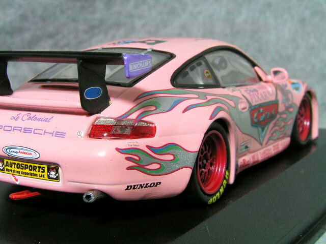 楽天市場 ミニチャンプス 1 43 ポルシェ 911 996 Gt3 Rs ディズニー ピクサー カーズ ピンク サリー カイル ペティー Minicar Olive