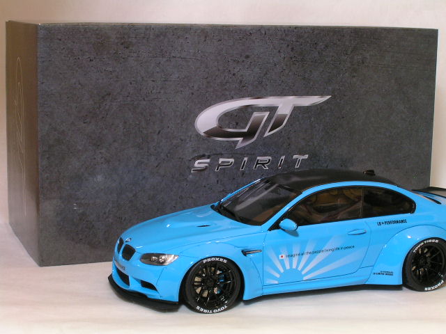 Kyosho GT SPRIT 18 スケール ミニカーLB ワークス BMW M3 E92 ベビー