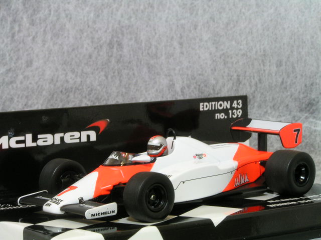 MINICHAMPS マクラーレン 2008 ワールドチャンピオン　1/43 McLaren F1 MP4-23 #22 Lewis Hamilton Brazil 2008 World