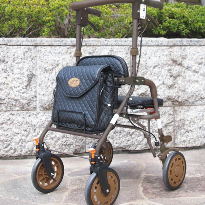 ★アイルウォークα アルファ 歩行器 自動ブレーキ 折り畳み可能 軽量 介護 介助 リハビリ アイルリンク 【代引き不可】｜みんなの介護用品 専門店 41,470円