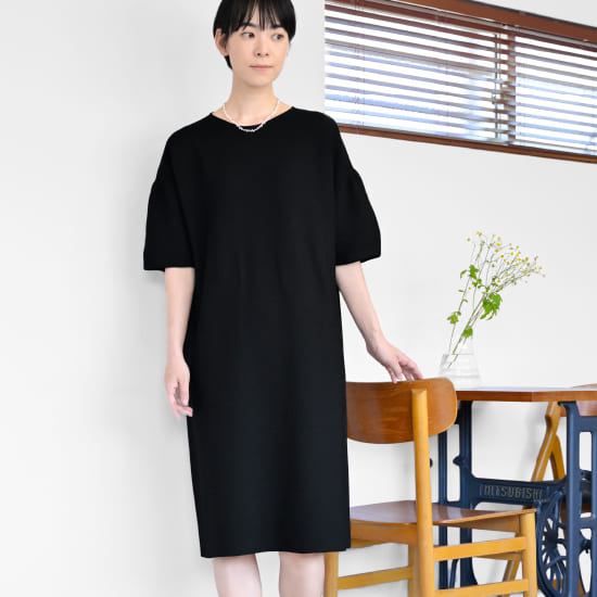 【タグ付き】 五泉ニット ふんわり スリーブ ワンピース サイフク UVカット ふんわりスリーブワンピース | 公式 SAIFUKU サイフク 五泉ニット