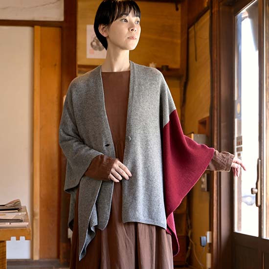 【SAIFUKU堅苦しさ】 犀フク 五泉編み物 編み物 貨物輸送無料 tate 羽織るポンチョ / ツートンカラー 羊毛