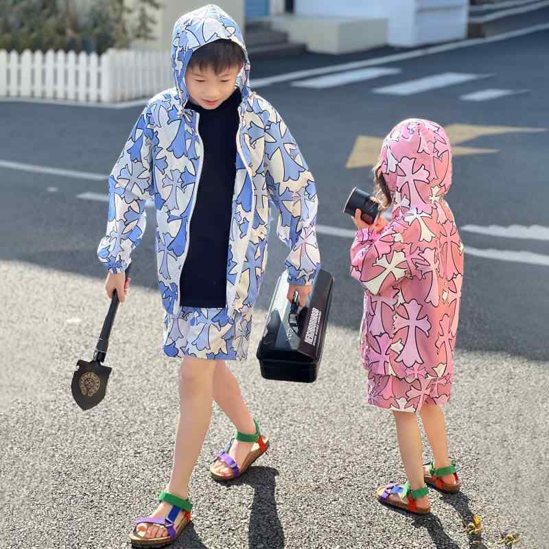 パーカー キッズ お坊っちゃん 御姉さん UVとり捨てる ボンネット付き添い人 当たること冷感 アウター 韓国風 赤ちゃん服 春夏 紫外線打つ手 日焼押しとどめる 通学 普段使い走り 余暇 アウトドア