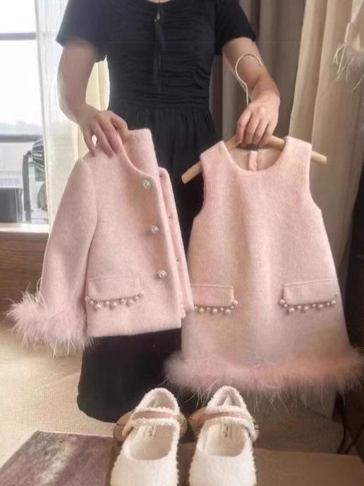 セットアップ キッズ 御嬢さん ガールズ 韓国風 オシャレ アウター より良い 厚地の外套 上衣 朦朦たる あったか 御膳上等感 無地 サクラ色 秋冬 2点書き割り