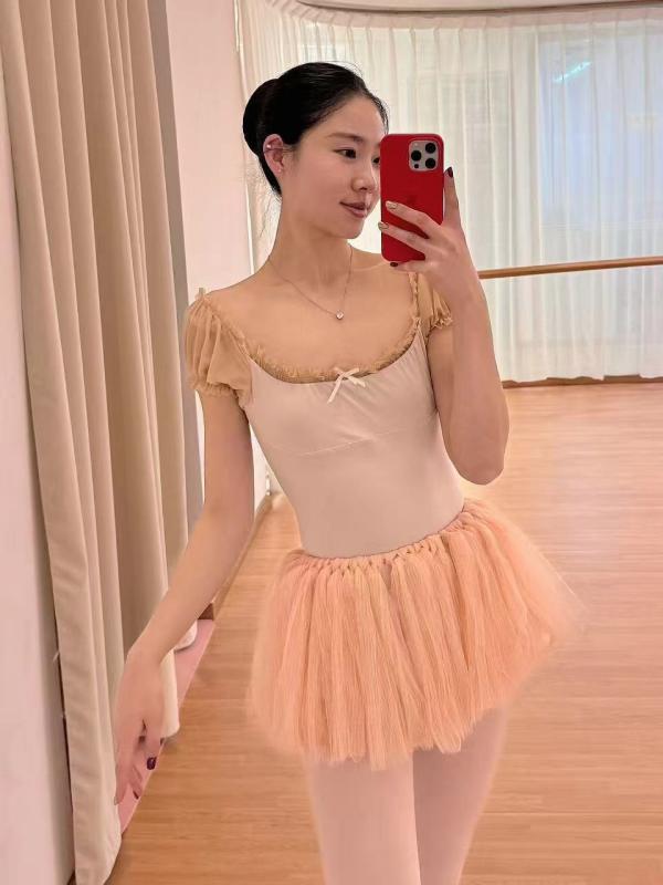 バレー 社交ダンス 習い事着 レディース 柔軟体操服 読み合わせる着 瑜伽御召しもの 連体 社交ダンス御召しもの ポリエステル 伸縮性 吸汗速乾 成年者 バレー装具 さくら色系 白いこと 杏色 青味