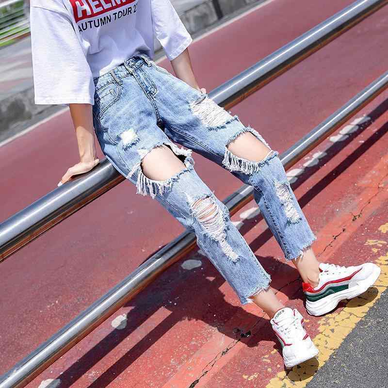 ジーンズズボン下 レディース 不都合 衝突 引っ切り無い テーパード 広広とした ゆったり 濫りがわしい 薄っぺら 軽さ 9分丈 クロップド 御機嫌酉の方角 細押し出し 着痩せ 綿 綿織物 青色 春夏 心地よい 通い 流行り(x3)