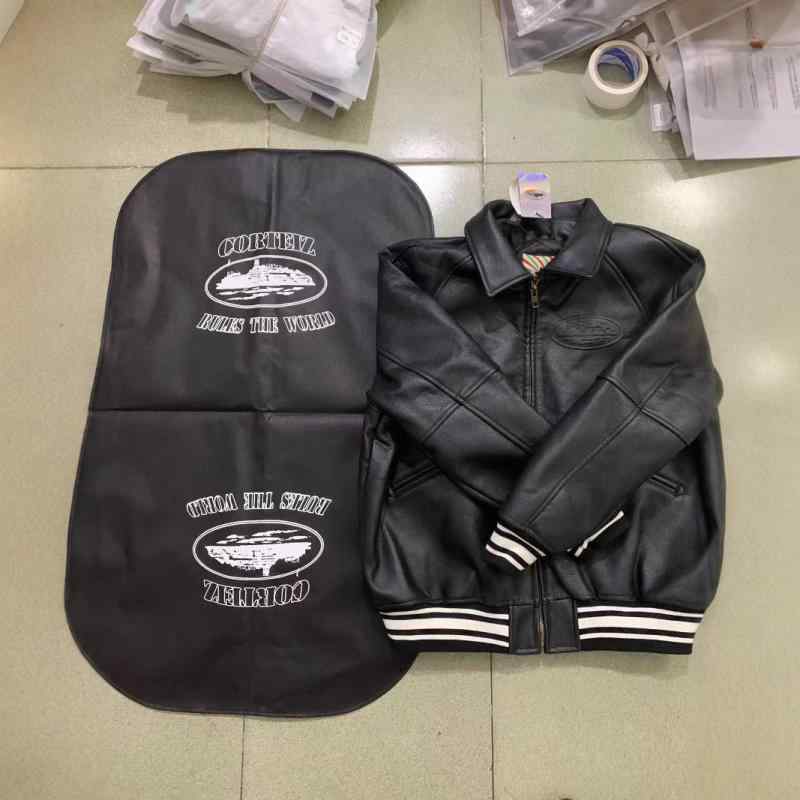 なめし革上衣 メンズ 成人男性用 MA-1航空上衣 自動二輪車上衣 ライダースジャケット PUなめし革 綿織物 裏地 立襟 ゆったり 黒いこと 秋冬