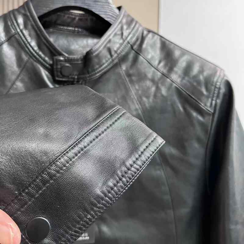 上衣 メンズ 成人男性用 烏兎 ライダースジャケット 照明ランプ色つや ポリエステル 練りあわせる型 無地 黒 黒いこと 金属元素一部分 長袖 アウター 通気 雨合羽 耐摩耗 防風 防汚 吸湿速乾 防撕裂