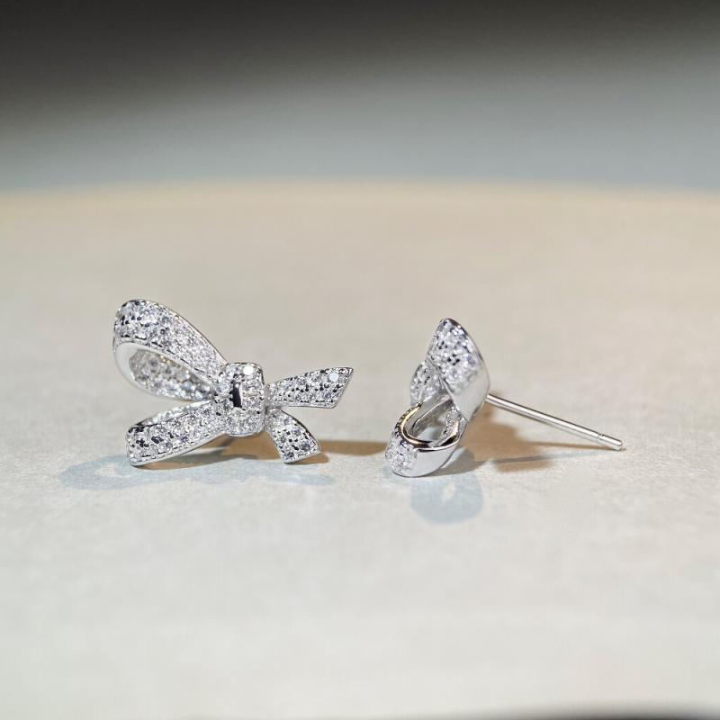 ピアス レディース 夢見鳥 リボン結び しろがね色925 酸化ジルコニウム 925銀 キュート 愛くるしげ 韓国風 落っこちるピアス スタッドピアス 雅びやか 雅びやか 寄り合い 御芽出度 二次会 添え物 宝飾品 差し上げ物
