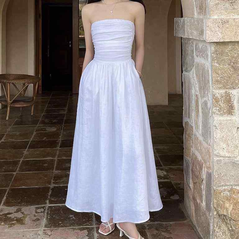 衣装 レディース 春夏 フレンチ 表現スタイル たまり場 雅びやか  酉の方角目じるし 細長い切口 オフショルダー デコルテ魅せ うしろ側明けっ広げ 御機嫌酉の方角 うつり変わり A生産ライン ロング丈 白いこと