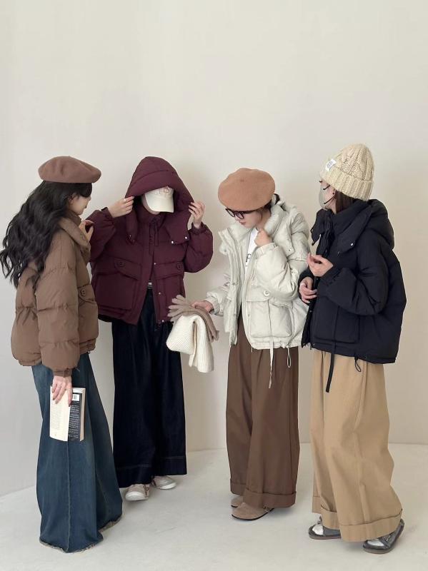 落ちこむ上衣 レディース 遊撃手丈 小っちゃい アウター 食パン服 秋冬 朦々たる 防寒 韓国 無地 心地よい 黒 白 ブドウ酒赤いこと 珈琲色