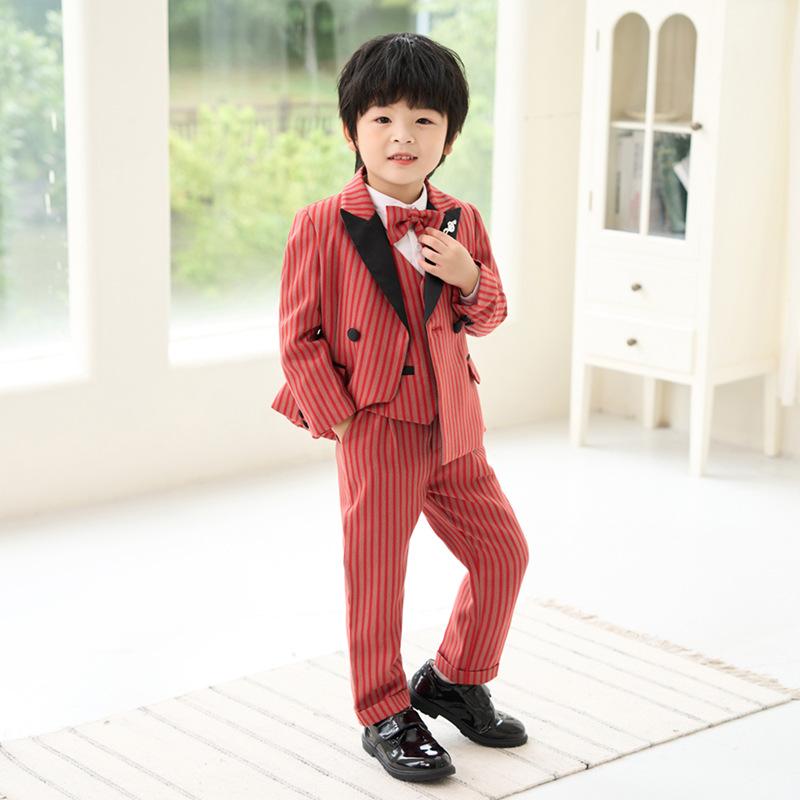 赤ちゃん用フォーマル背広 お坊っちゃん 縞模様柄 上衣 より良い ズボン下 プルオーバー 胸飾り 蝶タイ付き添い人 御芽出度 告げ知らせる会 かき鳴らす会 一こまお召しもの 入園式 卒園式 はいり込む式 卒式 七五三 不死化映画化