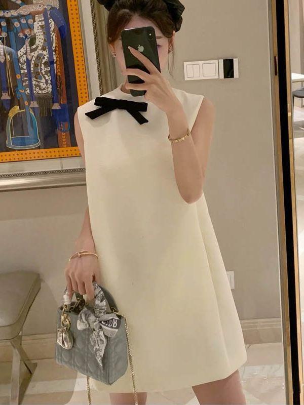 衣装 レディース ノースリーブ A生産ライン 無地 ポリエステル Uのど首 膝丈 ミモレ丈 愛くるしげ 清楚 象牙色 黒いこと