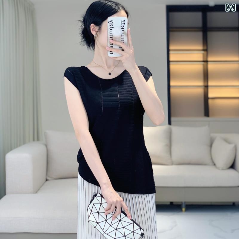ティーシャツ レディース 当たること冷感 ノースリーブ ラウンドのど首 ティーシャツ 冷やりとした 薄っぺら トップス 心地よい 通い ゆったり 伸縮性 普段使い走り 黒いこと 白いこと ポリエステル