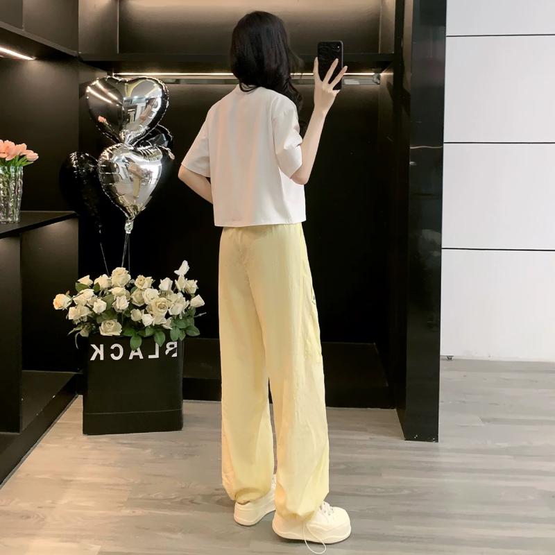セットアップ レディース 愛くるしげ ティーシャツ \u0026amp; カーゴパンツ 2点書き割り 綿混紡 ゆったり ラウンドのど首 ポンチ絵 刷り上げる 7分袖 普段使い走り 御部屋着 伸び伸びする 心地好い 表現スタイル 春夏