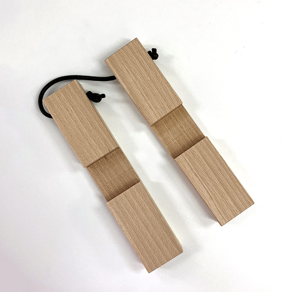 SALIU“Kumogi Nabeshiki”（木製鍋墊）- 大/小，L碼，S碼，日本製造，山毛櫸木，三腳架布，三腳架，簡易廚房，日本製造，SALIU，LOLO，餐桌