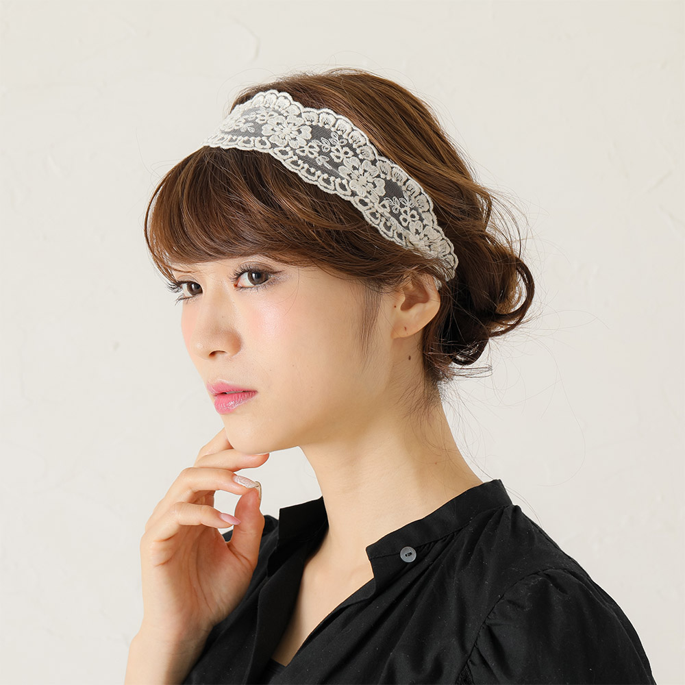 【マラソン限定50%OFFクーポン配布中！】ヘアバンド 幅広 レースカチューム ナチュラルカラー カチューム ヘアバンド ヘッドバンド  MIRROR accessory