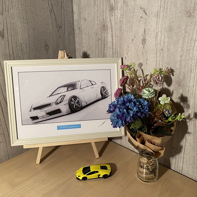 市場 日産 サイズ 230ｍｍx318ｍｍ デッサン V35 額付き 絵 スカイライン 名車 旧車 鉛筆画 ニッサン イラスト 絵画 ノスタルジック カー