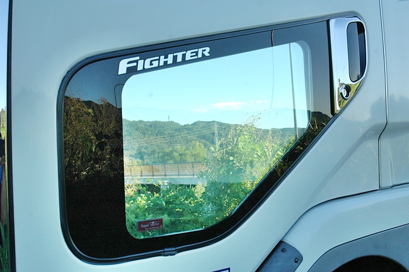 見事な ベッド窓 鏡面 三菱ＮＥＷファイター スーパーミラー H11.4