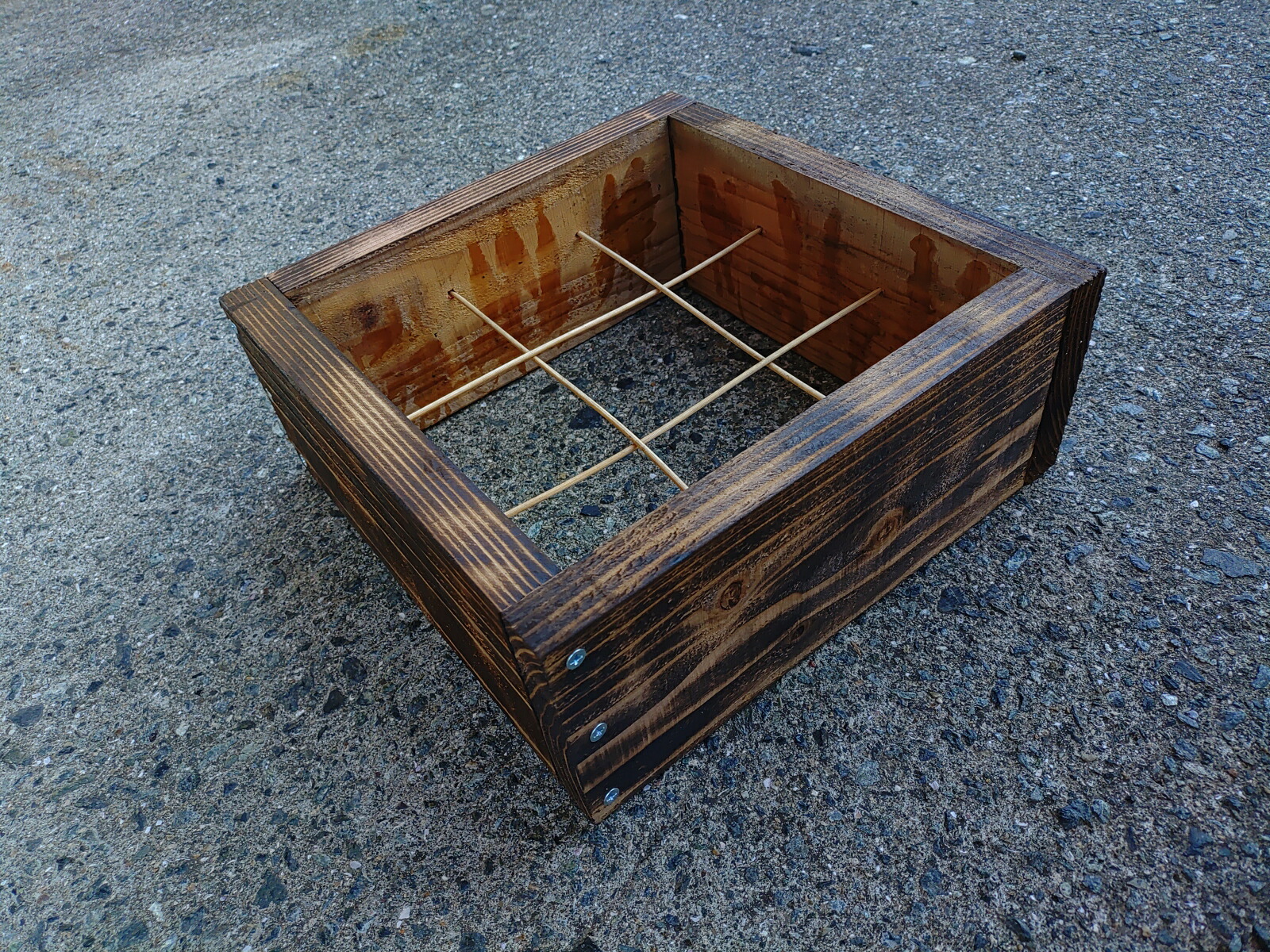 楽天市場】巣箱：石田式 ニホンミツバチ捕獲箱（兼飼育箱）【本格派