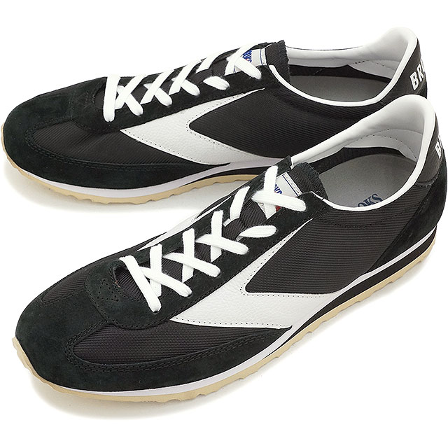 brooks sneakers white