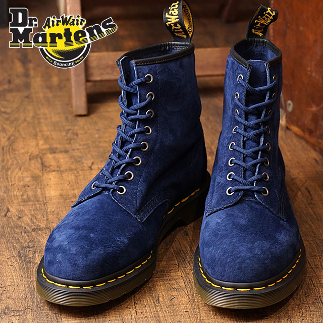 dr martens boots nubuck