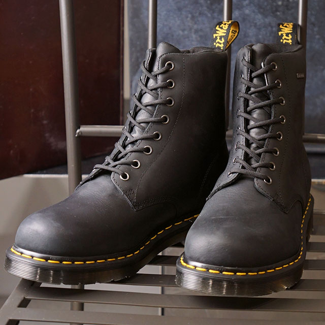 doc martens 1460 waterproof