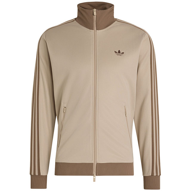 アディダス オリジナルス adidas Originals メンズ クラシック トラックトップ [VD591/KT5044 FW26] CLASSIC TRACK TOP ユニセックス トラックジャケット カジュアル ストリート 定番 カーキスリー 正規取扱店｜mischief シューズ＆アパレル