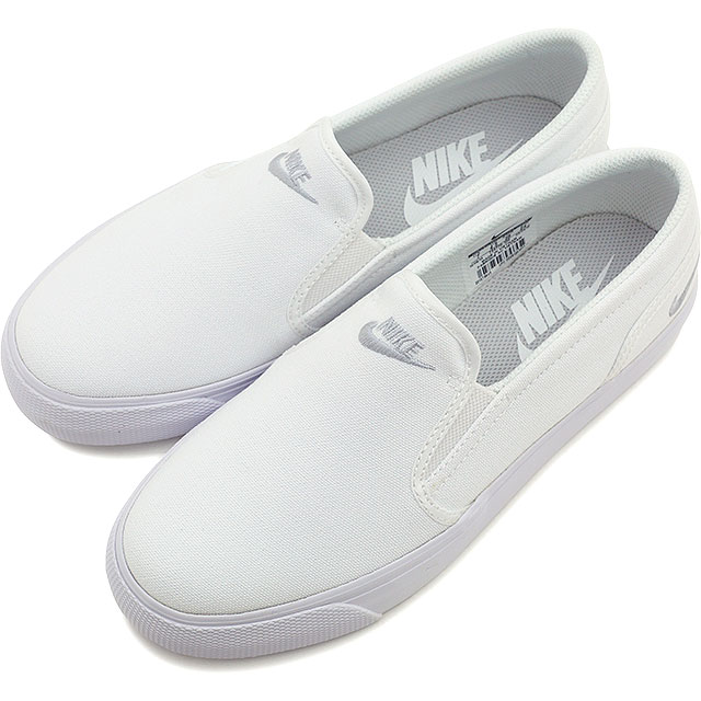 nike white canvas shoes womens