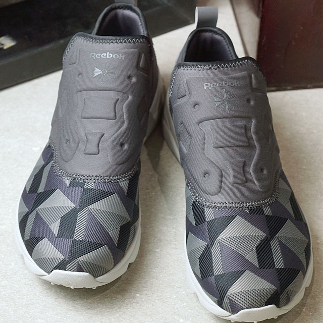 reebok furylite slip on