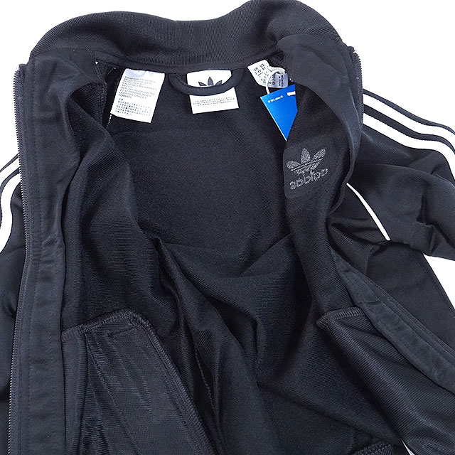 dv2820 adidas