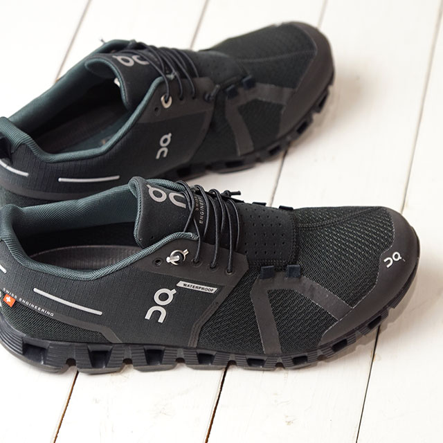 スニーカー 10 25限定 楽天カードで16倍 スニーカー Cloud On Waterproof クラウド オン W Ss 19 Ss ウォータープルーフ Waterproof レディース 防水 ランニングシューズ 靴 ブラック ルナ ブラック系 Mischief当店はオン国内正規取扱店です 日本正規 スニーカー 10 25限定 楽天カードで16倍 スニーカー Cloud On Waterproof クラウド オン W Ss 19 Ss ウォータープルーフ Waterproof レディース 防水 ランニングシューズ 靴 ブラック ルナ ブラック系 Mischief当店はオン国内正規取扱店です 日本正規