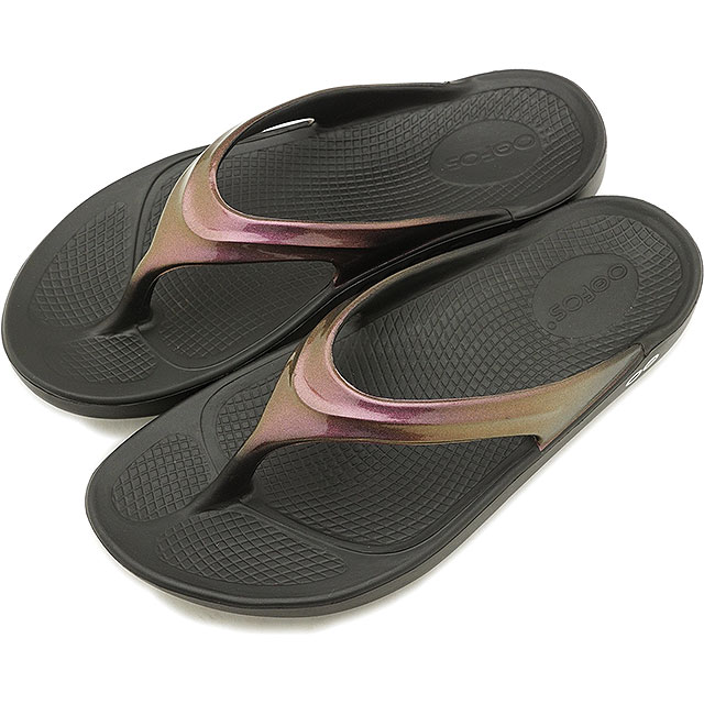 oofos recovery flip flops