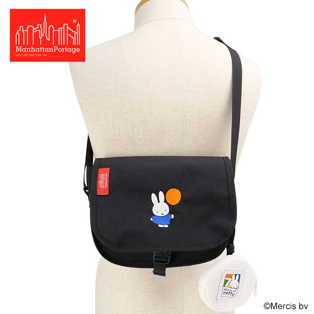 新品未使用ManhattanPortage×柏レイソルコラボメッセンジャーバッグ Manhattan Portage ×柏レイソル コラボメッセンジャーバッグ