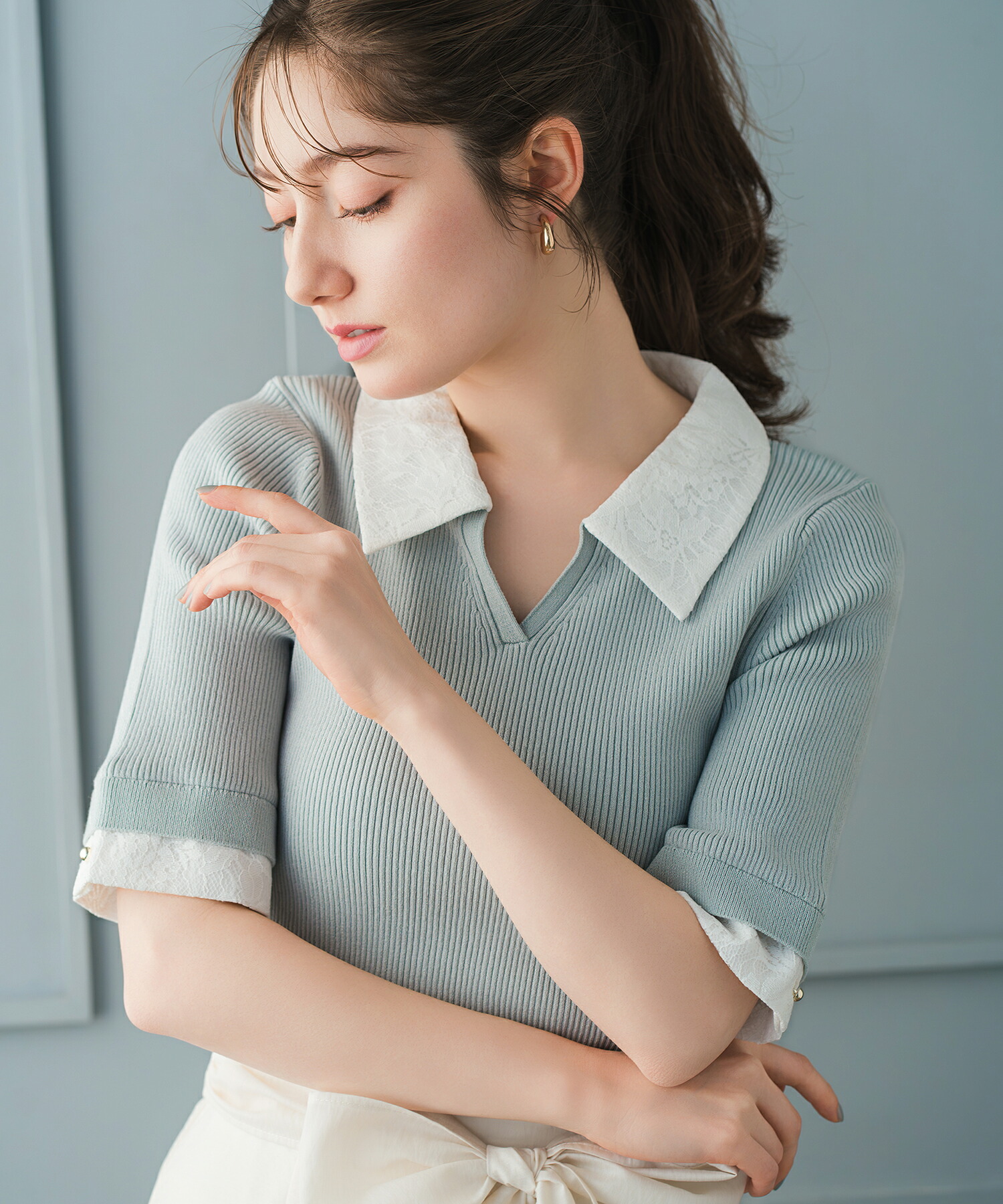 【20%OFF】【2026春夏アイテム】レースシャツレイヤード風スキッパーニット/MM628304 ミッシュマッシュ 半袖 五分袖 抜け感 小顔効果 着痩せ 春夏