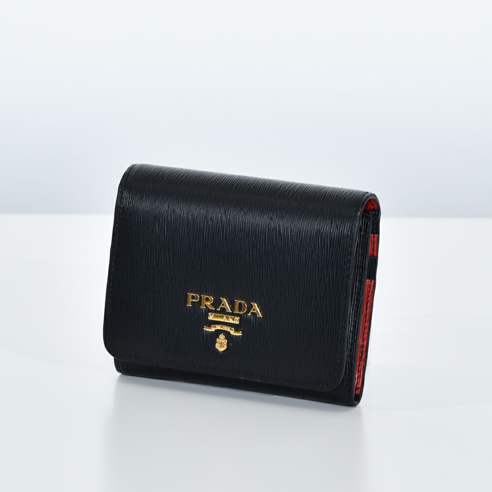 PRADA プラダ 折り財布 三角ロゴ ヴィッテロムーブ レザー ブラック 黒 PRADA - 美品 プラダ 三つ折り財布 三角ロゴ ヴィッテロムーブ