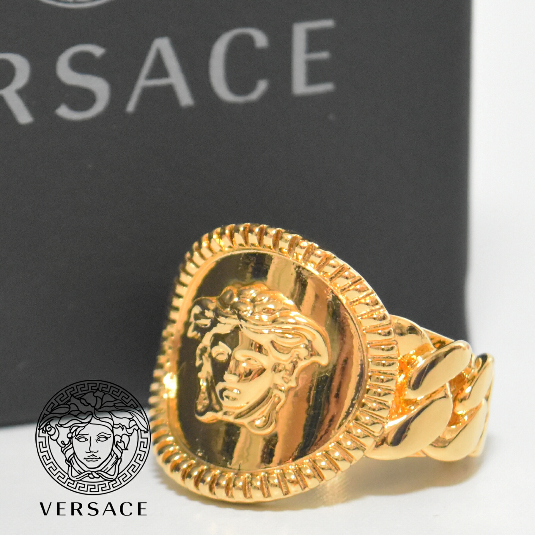2022年最新春物 VERSACE(ヴェルサーチ) メデューサ デザイン ゴールド