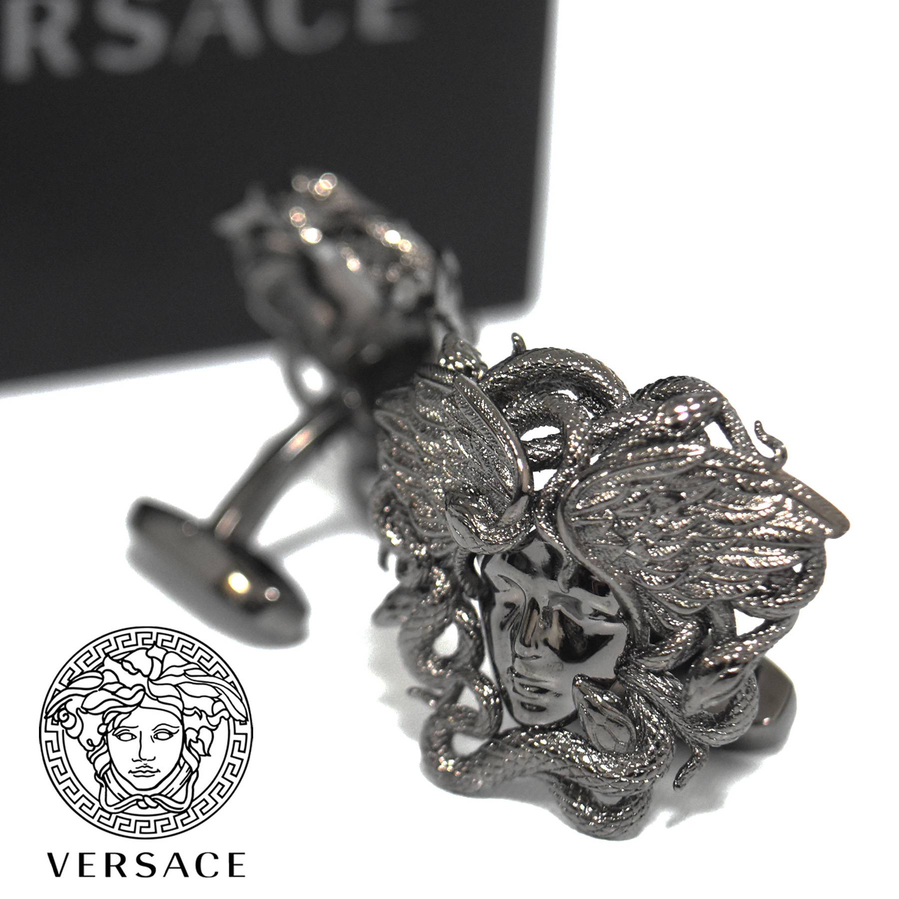 5 オフ限定クーポン配布 Versace カフス メデューサメタル ヴェルサーチ メンズ Ipag Org