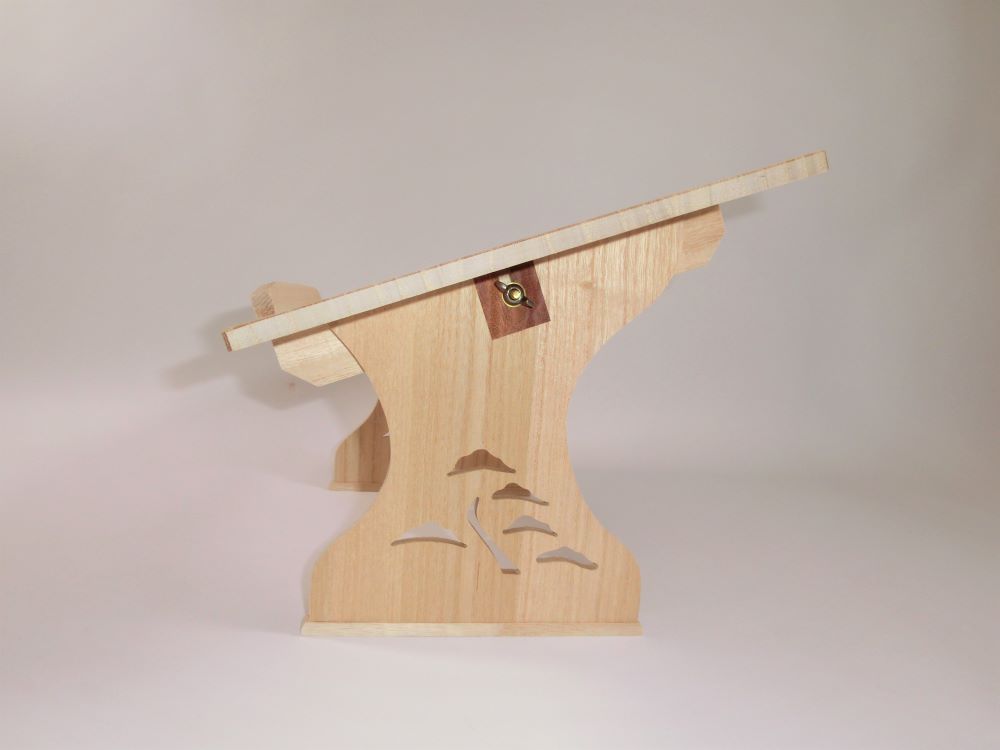 メール便なら送料無料 譜面台 三味線地唄用 桐組立見台 すかし見台 気質アップ Hazle Com