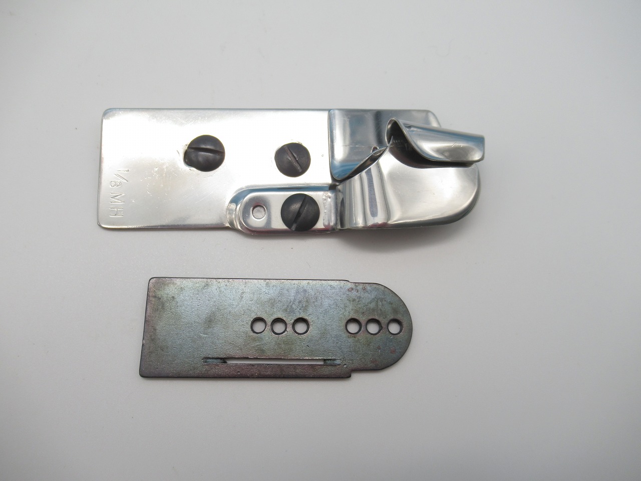 【中古】SSM-51 1/8MHタコ巻きラッパ(231型、腕ミシン用)　(ジーンズ、カッターシャツの合わせ縫い等に使用します)　「A30同型」 です。2本、3本針2重環縫い腕ミシン用 3.2mmぐらい｜ミシン屋さん3号店