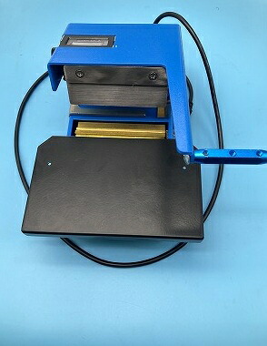 【新品】デジタル式 名まえ折り機 100v 名まえ折り器 片折り式。目覚ましい気温230度まで